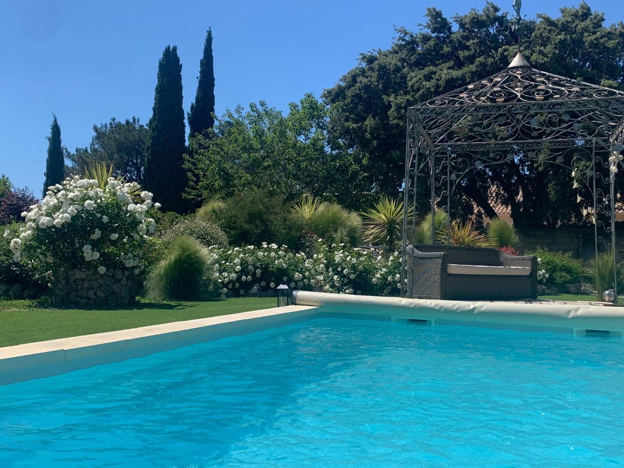 Bed and Breakfast Brossard Cavaillon Exterior foto