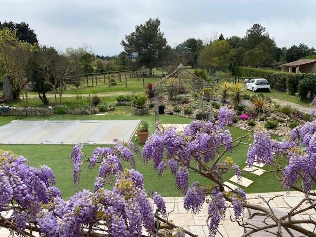 Bed and Breakfast Brossard Cavaillon Exterior foto